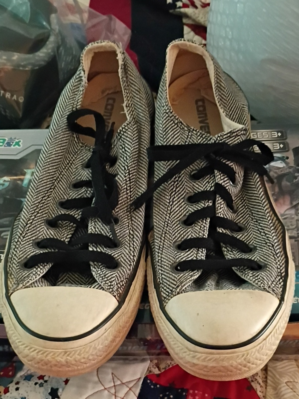 Converse Black & White Herringbone Low Top Sneakers